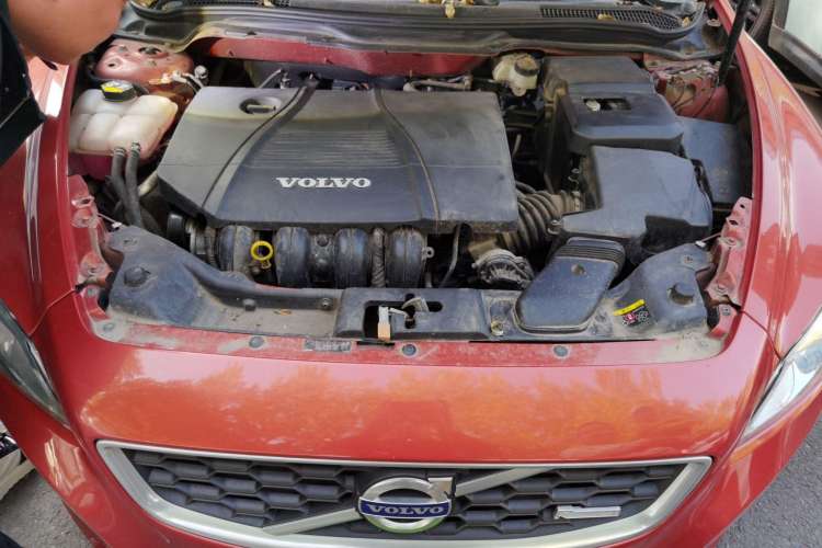 Used Volvo C30 2010 Revised Version 2.0 Zhiya Edition Engine Bay