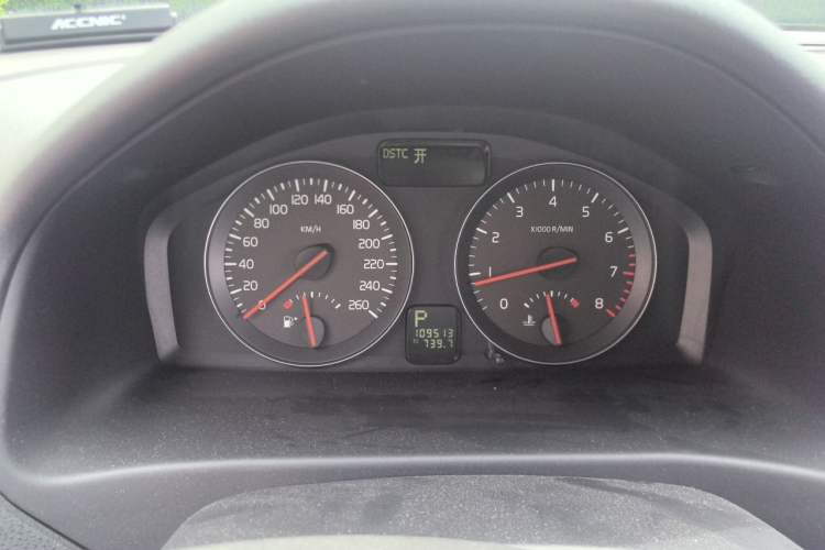 Used Volvo C30 2010 2.0 Personalized Sport Edition Instrument Cluster