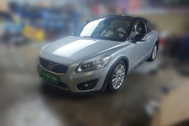 Used Volvo C30 2010 Revised Version 2.4i Personalized Sport Edition