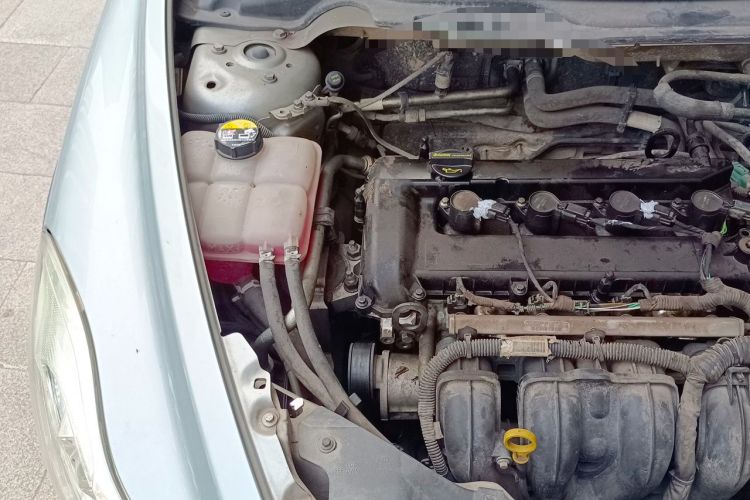 Used Volvo C30 2010 2.0 ZhiShang Version Engine Bay Right