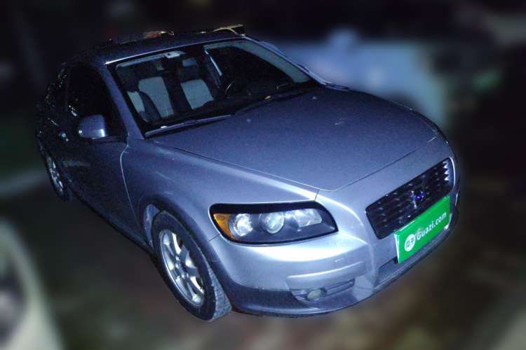 Used Volvo C30 2010 2.0 ZhiShang Version Front Right 45 Deg