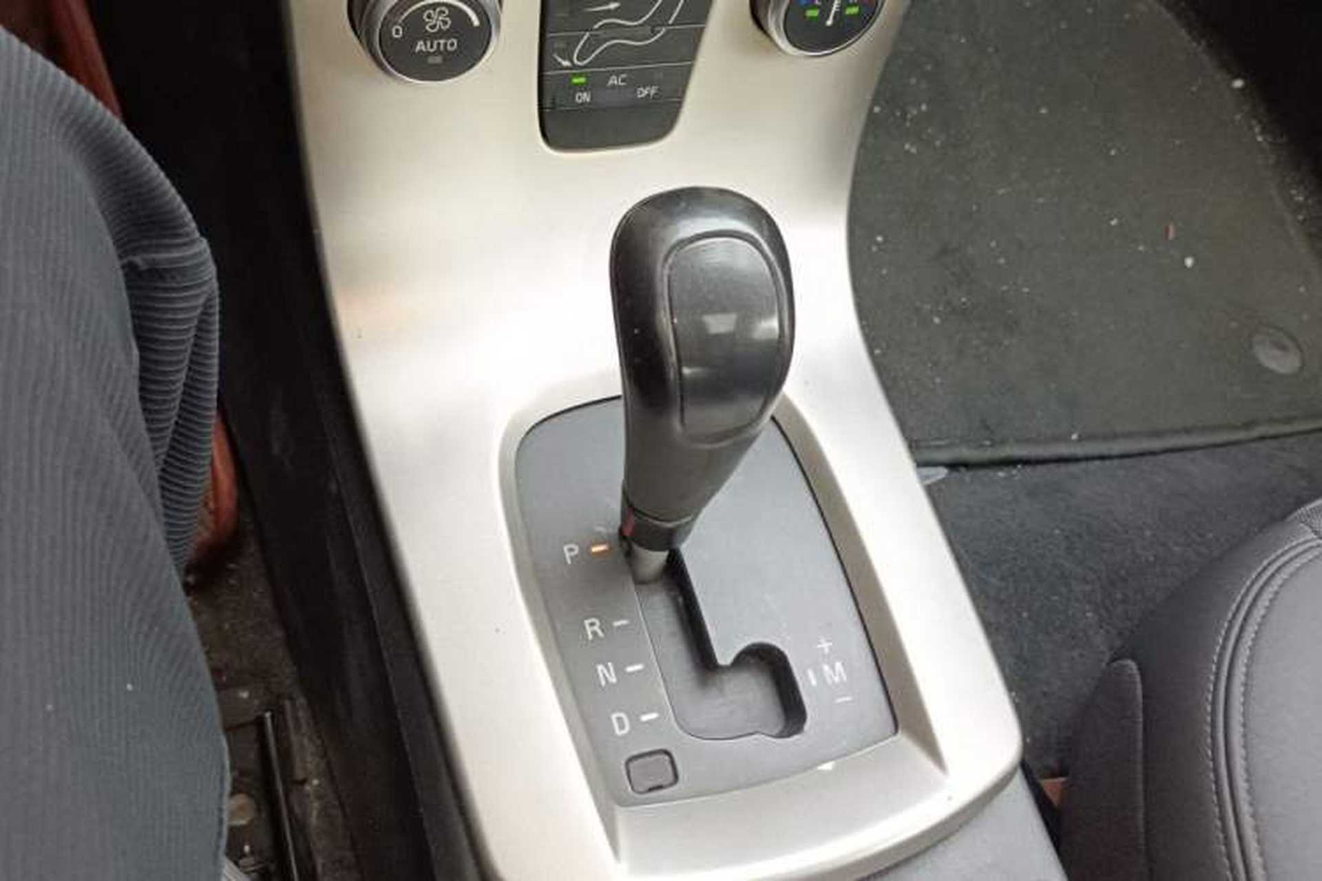 Used Volvo C30 2010 2.0 ZhiShang Version Gear Lever