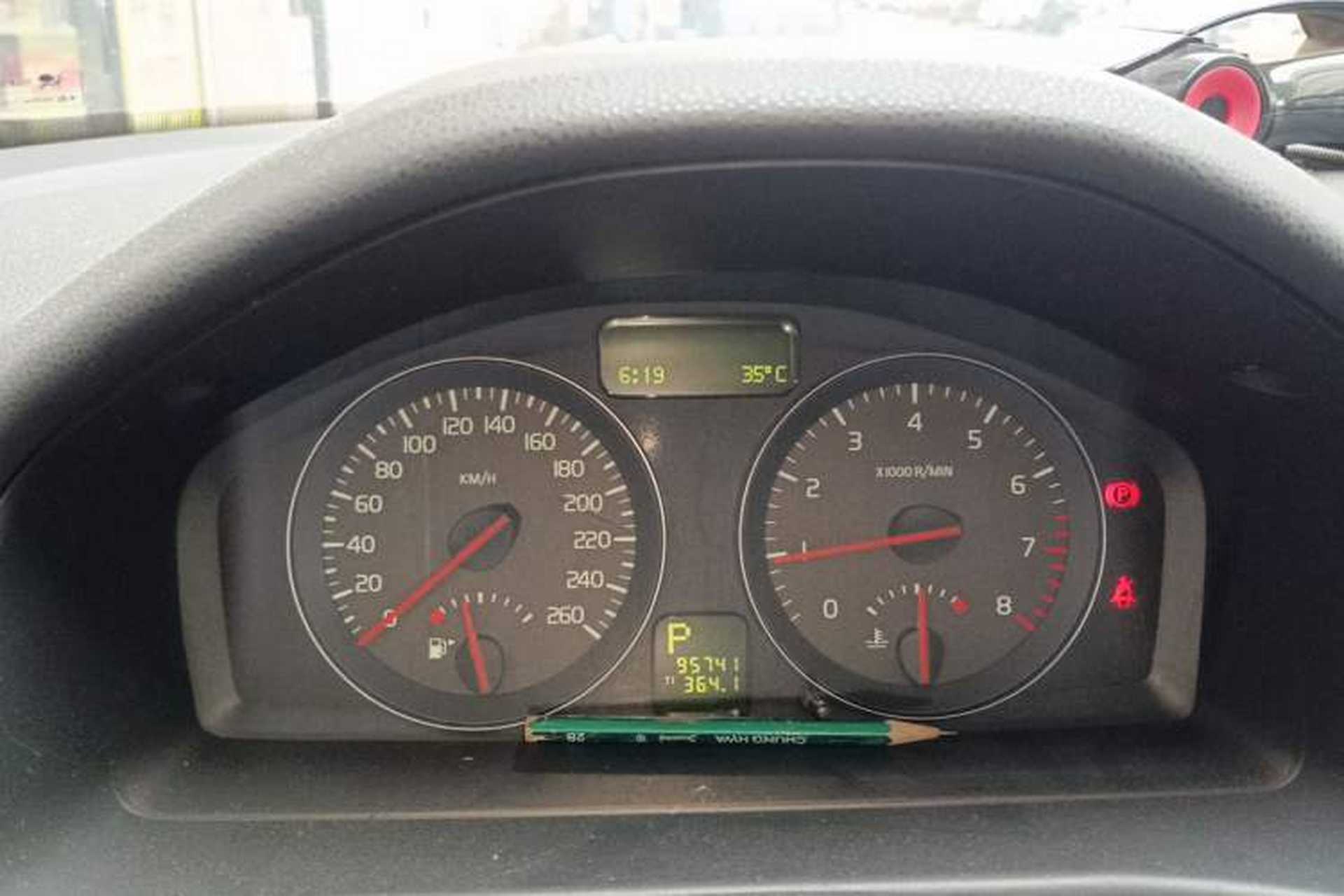 Used Volvo C30 2010 2.0 ZhiShang Version Instrument Cluster