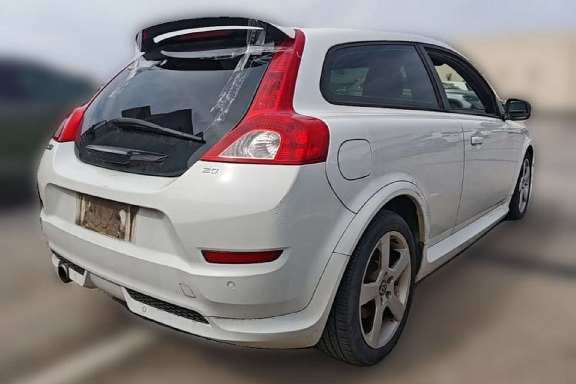 Used Volvo C30 2010 Revised Version 2.0 ZhiShang Edition Rear Right 45 Deg