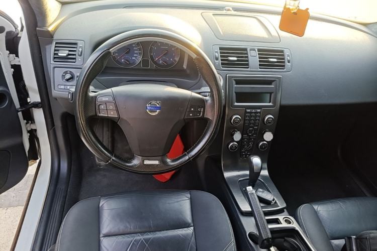 Used Volvo C30 2010 Revised Version 2.0 ZhiShang Edition Steering Wheel