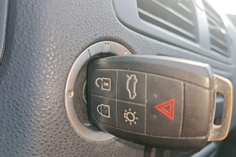 Used Volvo C30 2010 Revised Version 2.0 ZhiShang Edition Vehicle Key