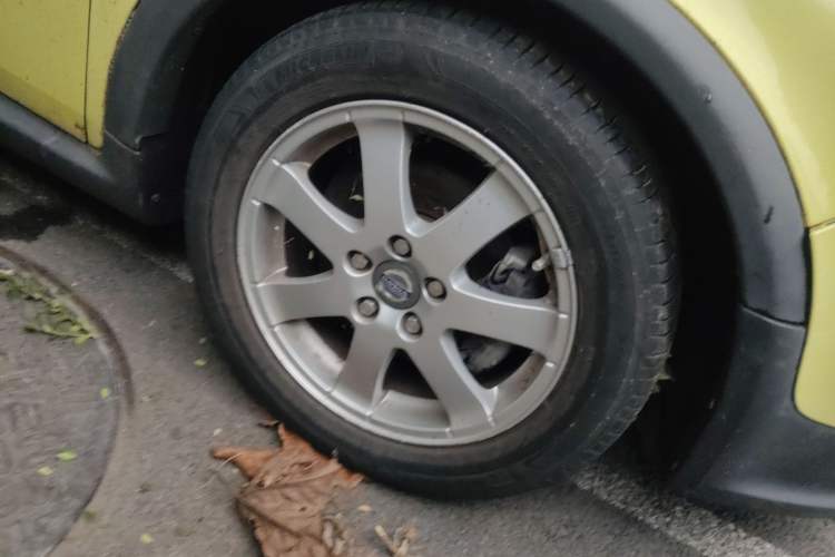 Used Volvo C30 2010 2.0 ZhiShang Version Right Front Wheel Hub