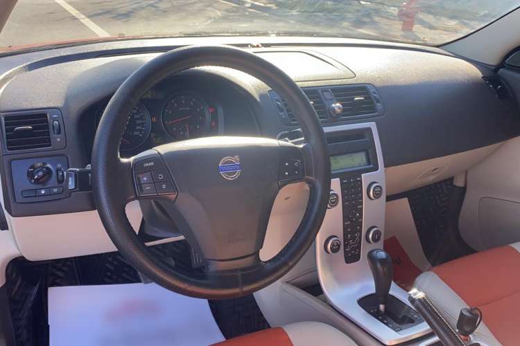 Used Volvo C30 2011 2.0 Zhiya Edition Interior 3