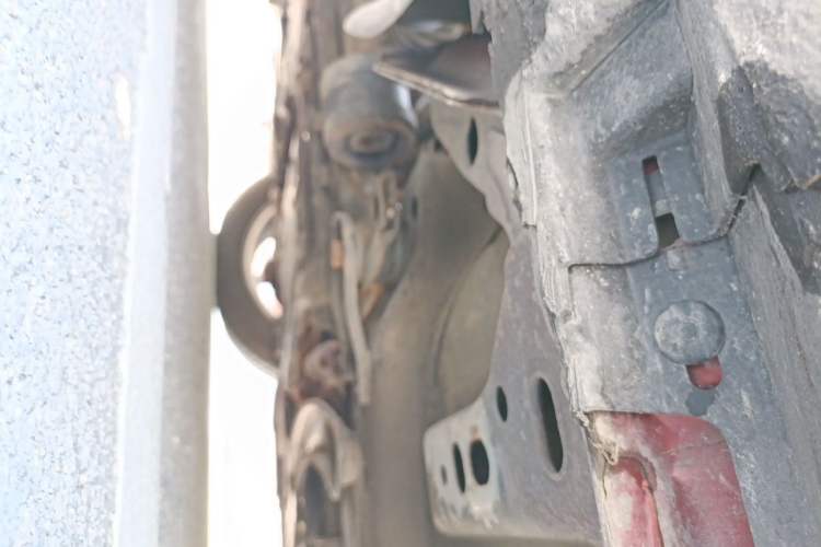 Used Volvo C30 2011 2.0 ZhiShang Edition Chassis Front Left