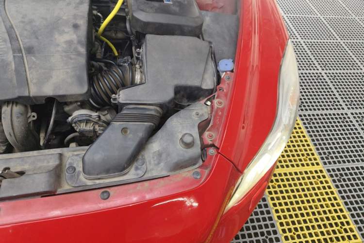 Used Volvo C30 2011 2.0 ZhiShang Edition Engine Bay Left
