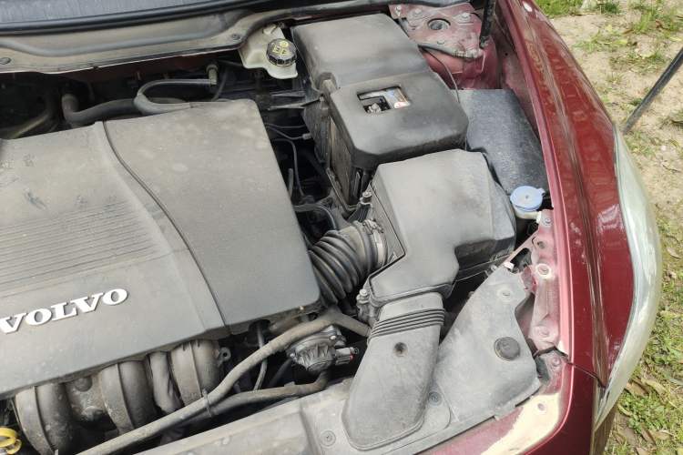Used Volvo C30 2011 2.0 Zhiya Edition Engine Bay Left