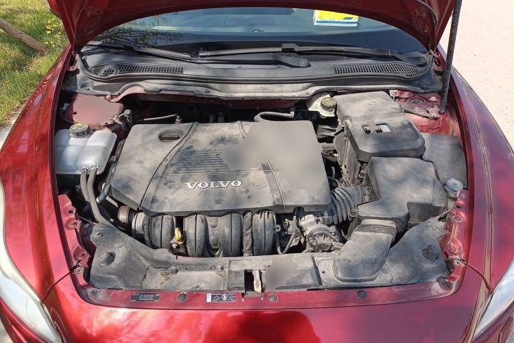 Used Volvo C30 2011 2.0 ZhiShang Edition Engine Bay