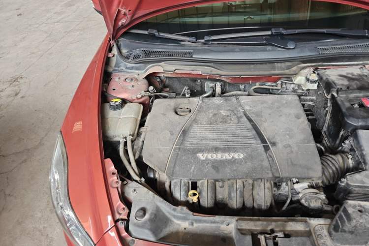 Used Volvo C30 2011 2.0 Zhiya Edition Engine Bay Right