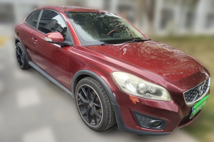 Used Volvo C30 2011 2.0 Zhiya Edition Front Right 45 Deg
