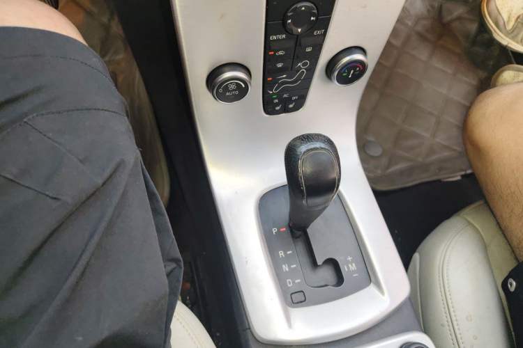 Used Volvo C30 2011 2.0 ZhiShang Edition Gear Lever
