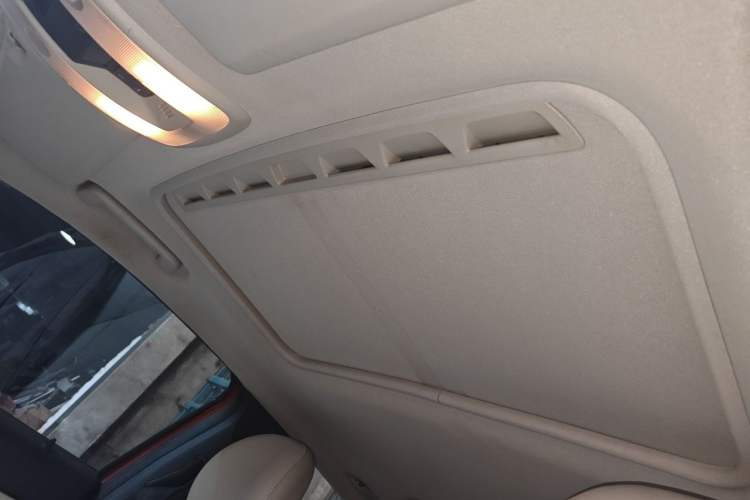 Used Volvo C30 2011 2.0 Zhiya Edition Headliner