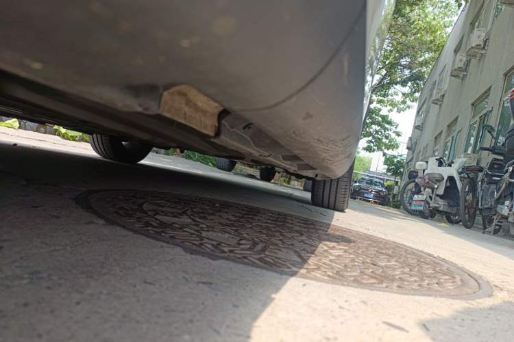Used Volvo C30 2011 2.0 ZhiShang Edition Chassis Front Left