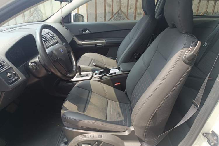 Used Volvo C30 2011 2.0 ZhiShang Edition Left Front Seat