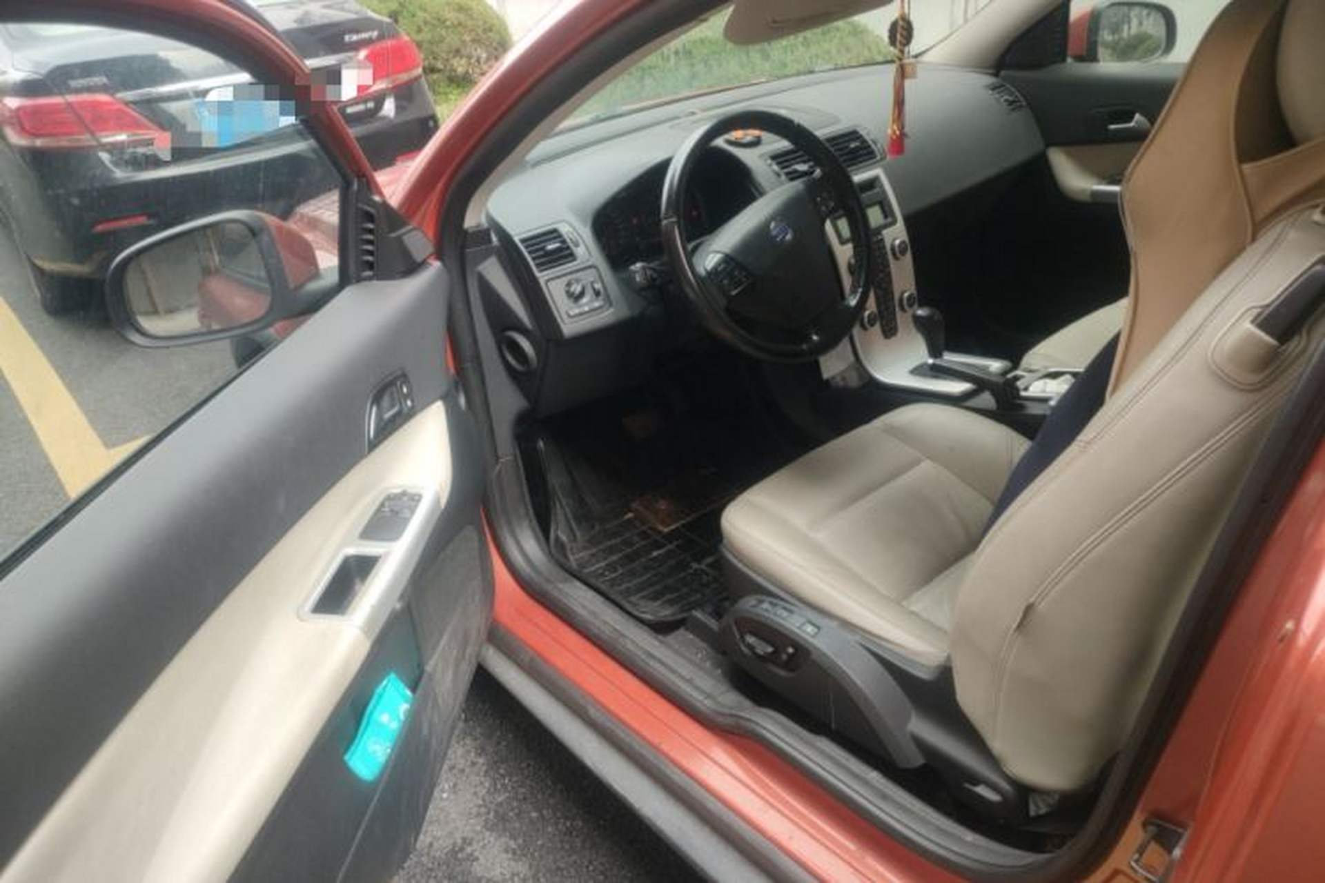 Used Volvo C30 2012 2.0L Aktiv Dynamic Package Edition Driver Seat