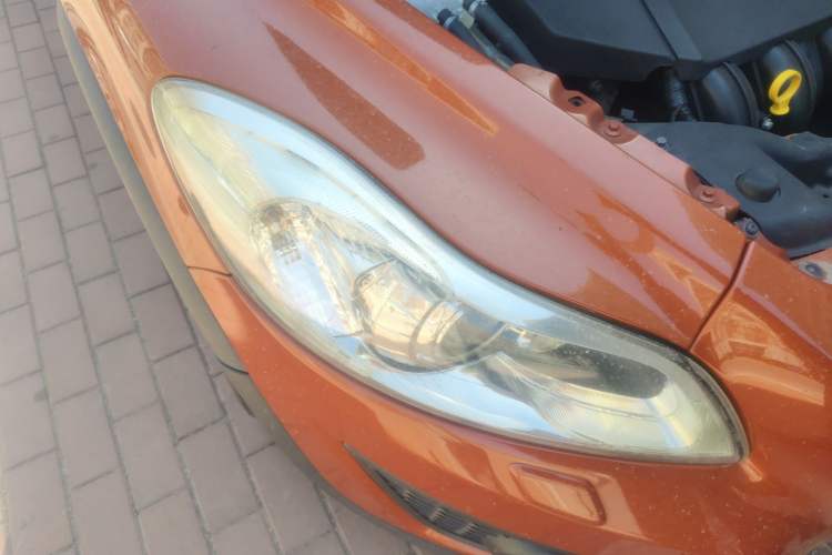 Used Volvo C30 2012 2.0L Aktiv Dynamic Package Edition Right Front Headlight