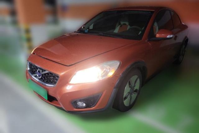 Used Volvo C30 2012 2.0L Aktiv Fun-Loving Package Edition