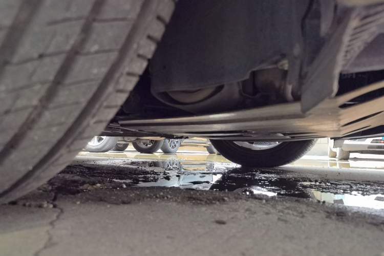 Used Volvo C30 2012 2.0L Aktiv Dynamic Package Edition Chassis Front Right