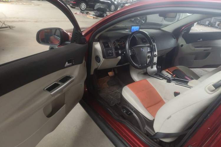 Used Volvo C30 2012 2.0L Aktiv Driver Seat