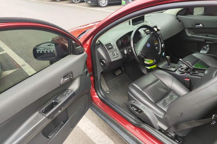 Used Volvo C30 2012 2.0L Aktiv Dynamic Package Edition Driver Seat