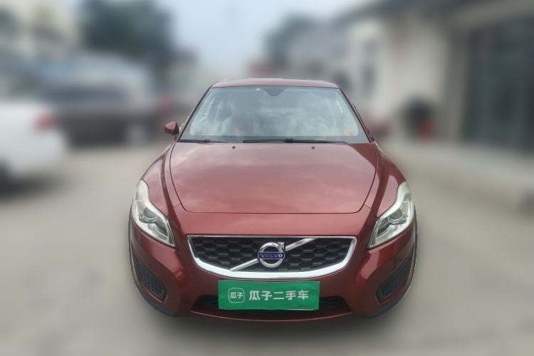 Used Volvo C30 2012 2.0L Aktiv Front
