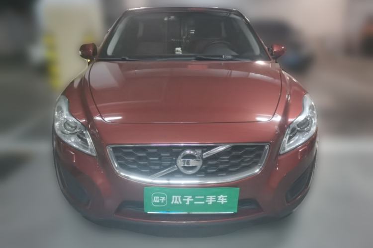 Used Volvo C30 2012 2.0L Aktiv Dynamic Package Edition Front