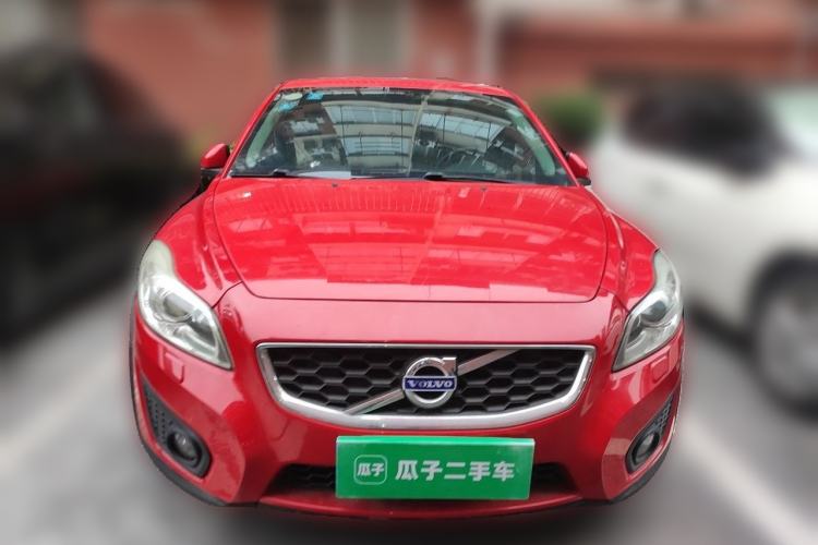 Used Volvo C30 2012 2.0L Aktiv Dynamic Package Edition Front