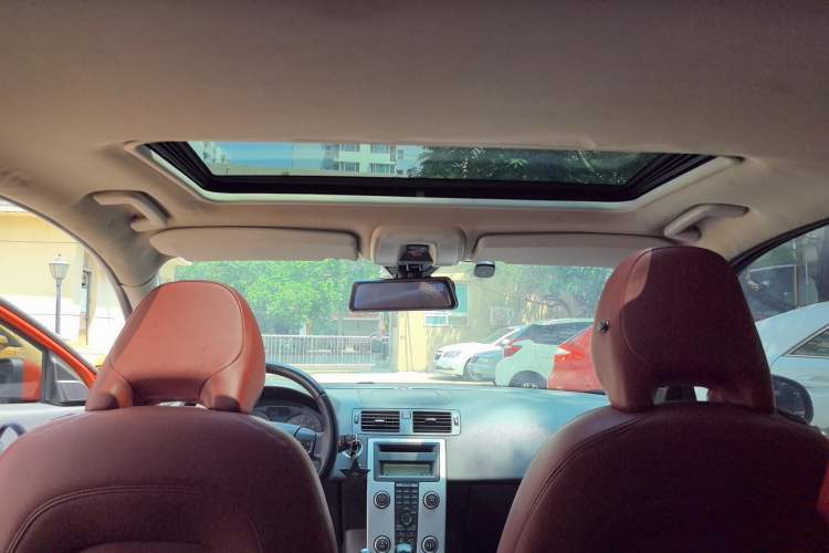 Used Volvo C30 2012 2.0L Aktiv Dynamic Package Edition Headliner