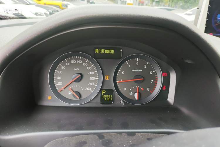 Used Volvo C30 2012 2.0L Aktiv Dynamic Package Edition Instrument Cluster