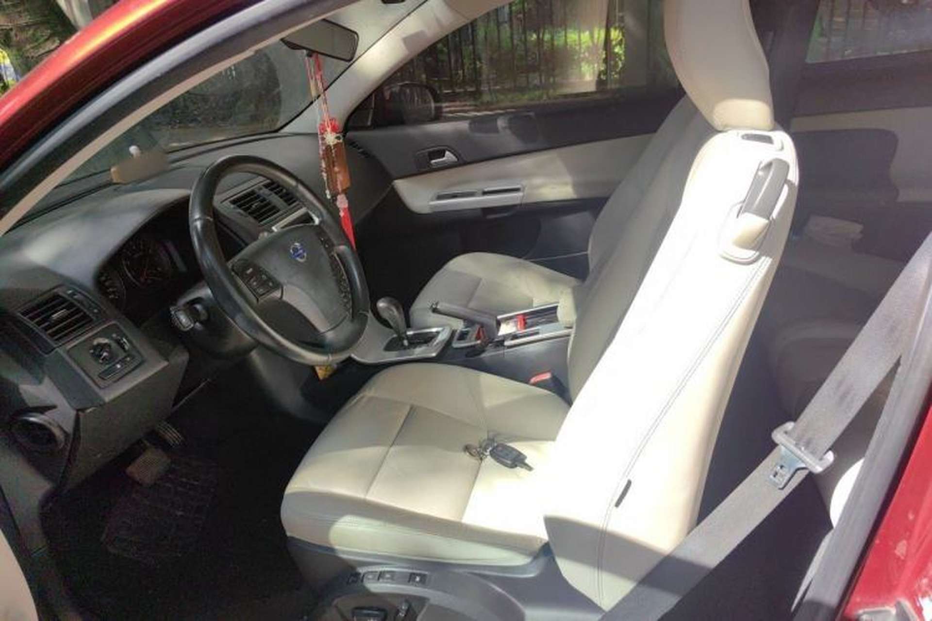 Used Volvo C30 2012 2.0L Aktiv Dynamic Package Edition Left Front Seat