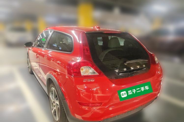 Used Volvo C30 2012 2.0L Aktiv Dynamic Package Edition Rear Left 45 Deg