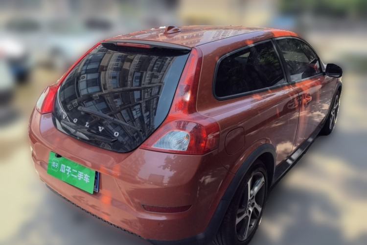 Used Volvo C30 2012 2.0L Aktiv Dynamic Package Edition Rear Right 45 Deg