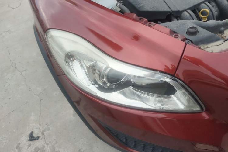 Used Volvo C30 2012 2.0L Aktiv Right Front Headlight
