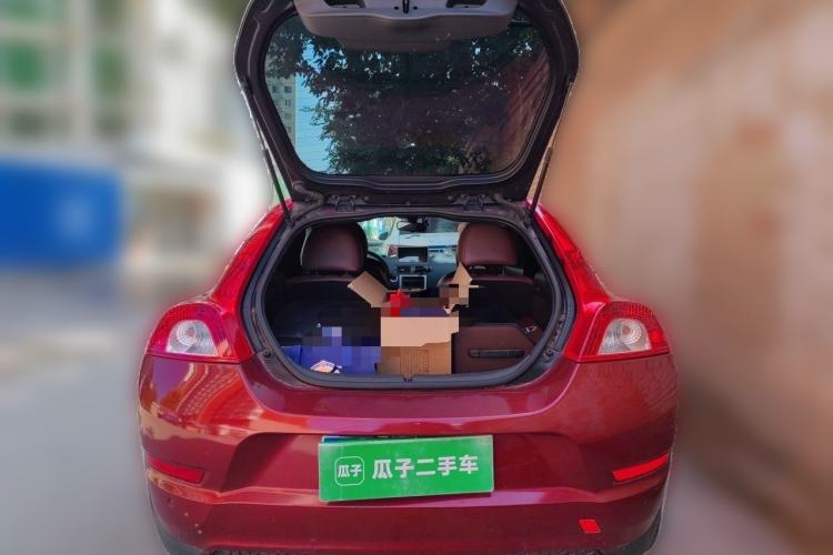 Used Volvo C30 2012 2.0L Aktiv Dynamic Package Edition Trunk