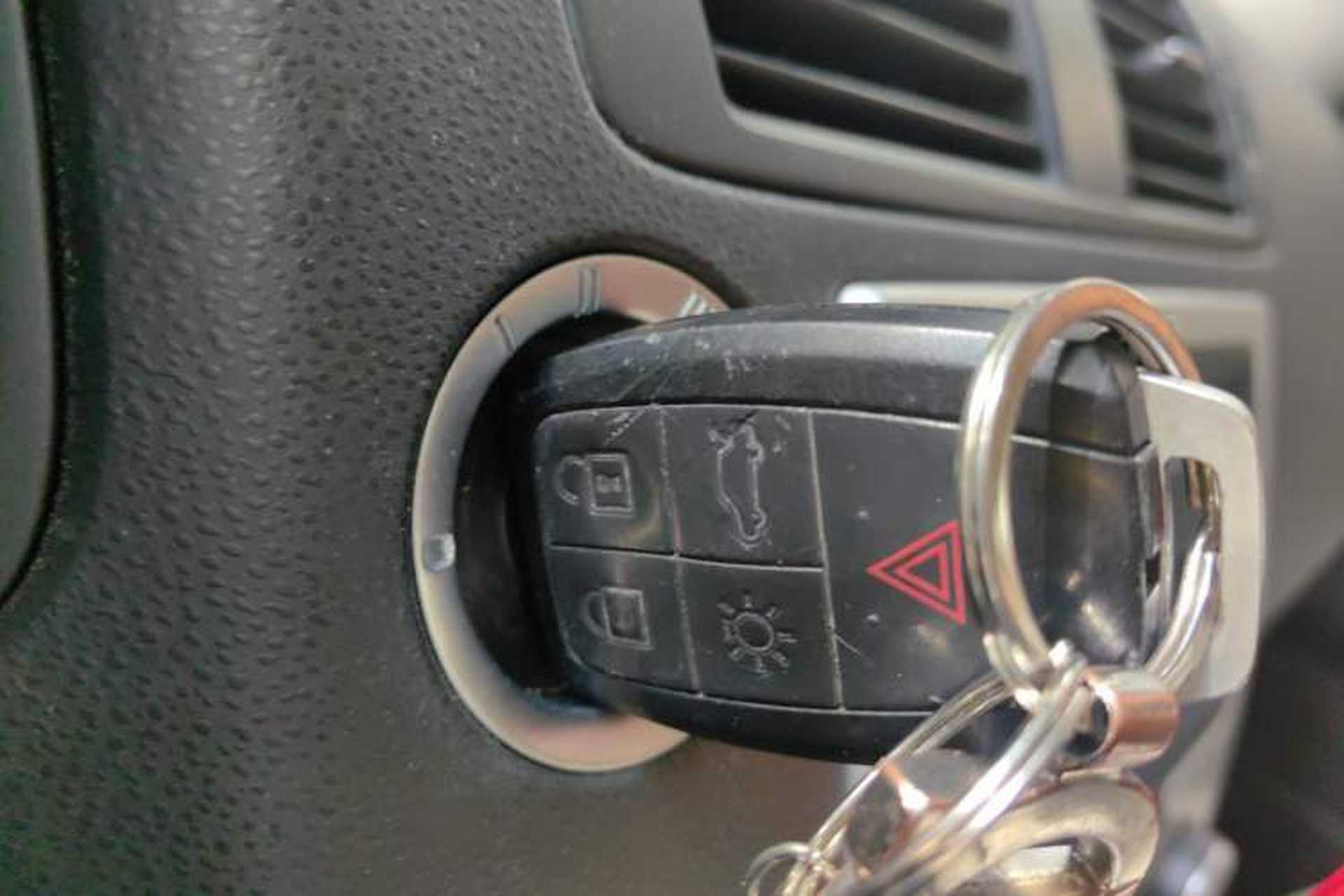 Used Volvo C30 2012 2.0L Aktiv Dynamic Package Edition Vehicle Key