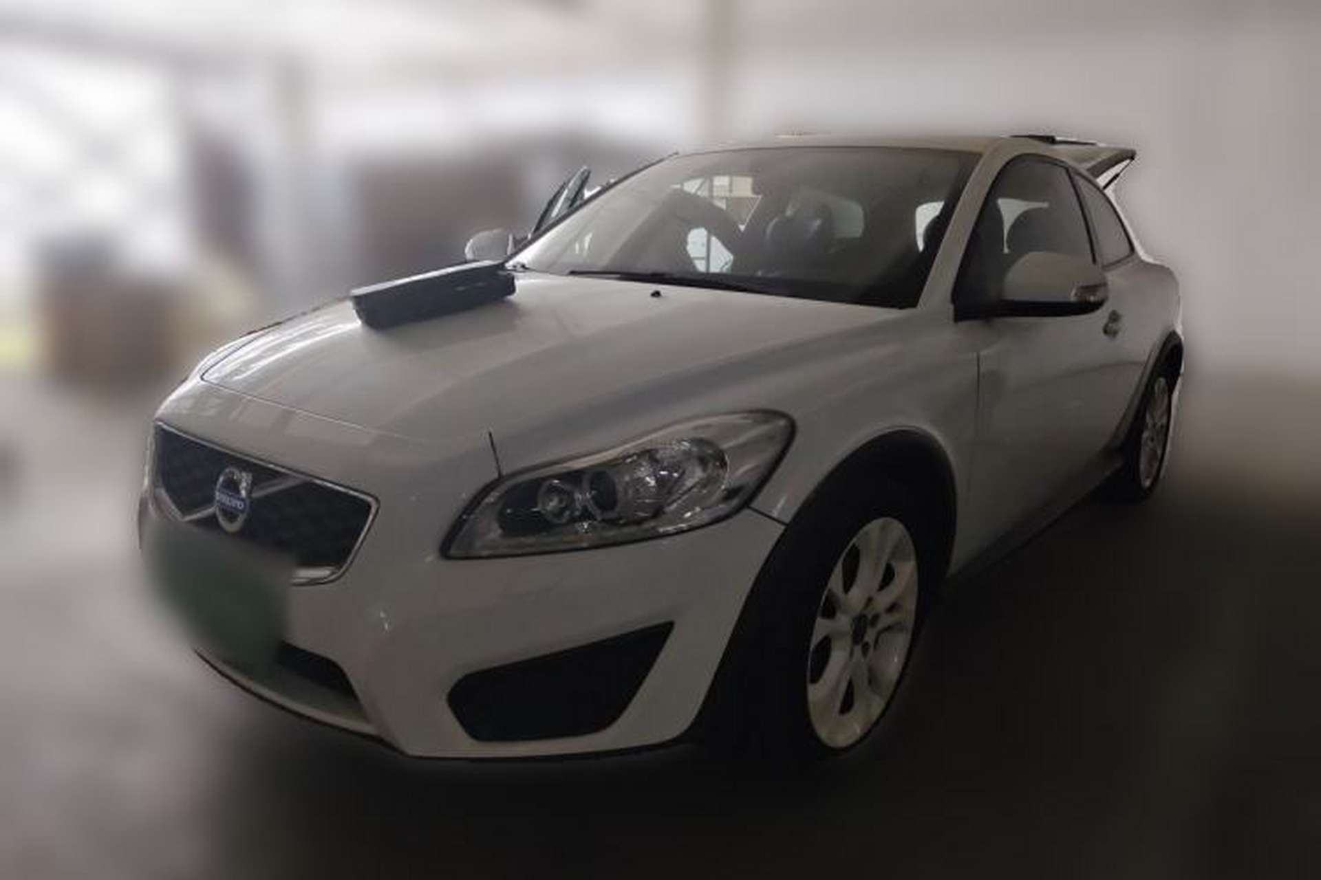 Used Volvo C30 2012 2.0L Aktiv Dynamic Package Edition Front Left 45 Deg