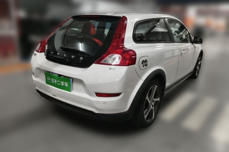 Used Volvo C30 2012 2.0L Aktiv Dynamic Package Edition Rear Right 45 Deg