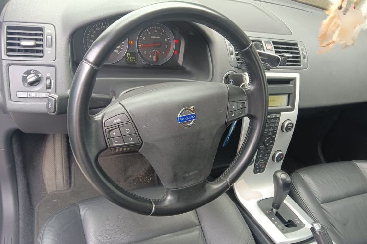 Used Volvo C30 2012 2.0L Aktiv Dynamic Package Edition Steering Wheel
