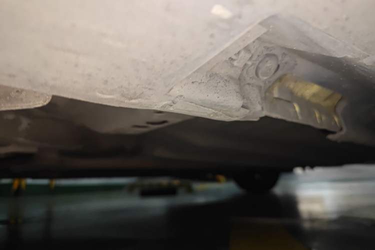 Used Volvo C30 2012 2.0L Aktiv Dynamic Package Edition Chassis Front Left