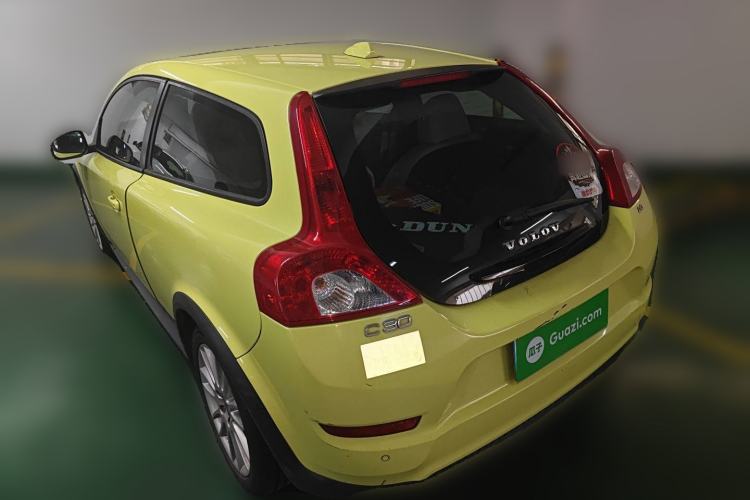 Used Volvo C30 2012 2.0L Aktiv Dynamic Package Edition Rear Left 45 Deg