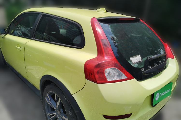 Used Volvo C30 2012 2.0L Aktiv Dynamic Package Edition Rear Left 45 Deg