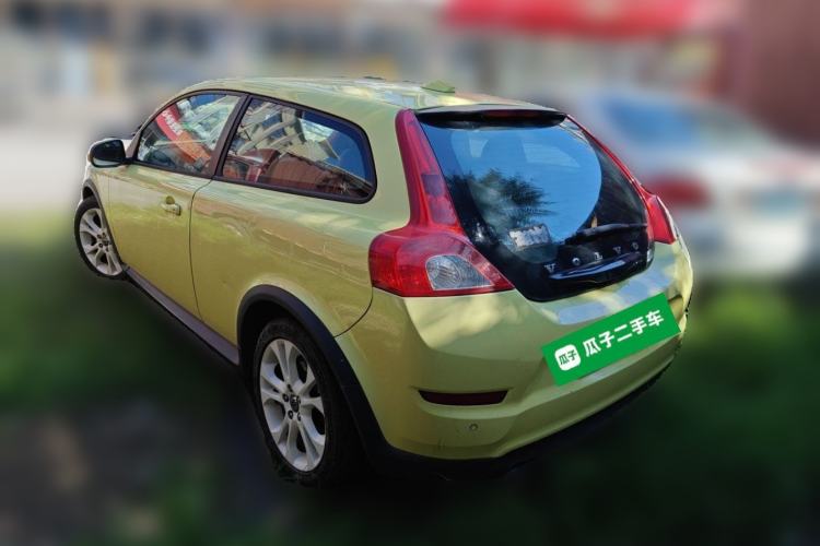 Used Volvo C30 2012 2.0L Aktiv Dynamic Package Edition Rear Left 45 Deg