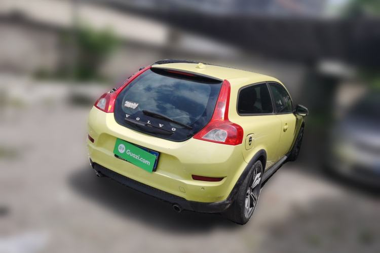 Used Volvo C30 2012 2.0L Aktiv Dynamic Package Edition Rear Right 45 Deg
