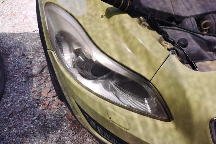 Used Volvo C30 2012 2.0L Aktiv Dynamic Package Edition Right Front Headlight