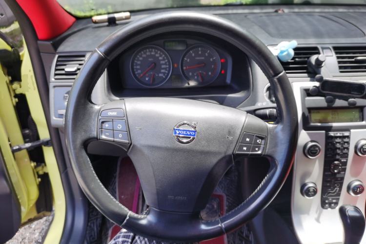 Used Volvo C30 2012 2.0L Aktiv Dynamic Package Edition Steering Wheel