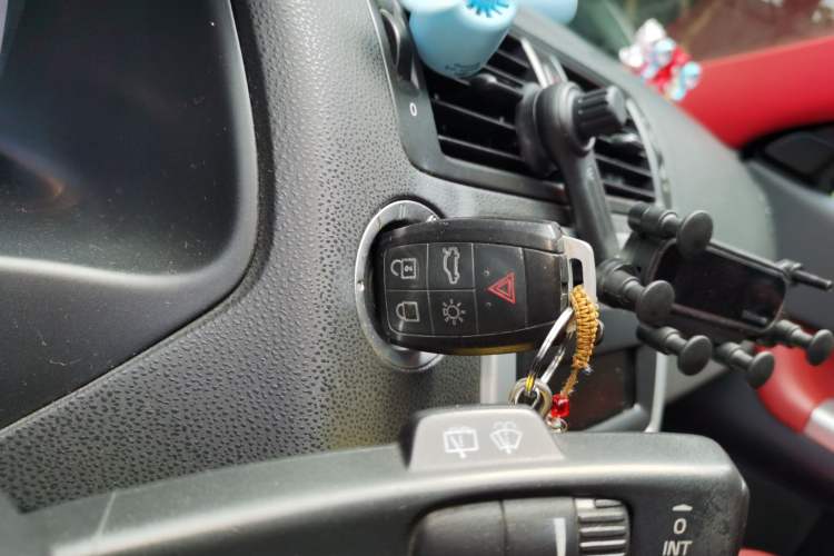 Used Volvo C30 2012 2.0L Aktiv Dynamic Package Edition Vehicle Key